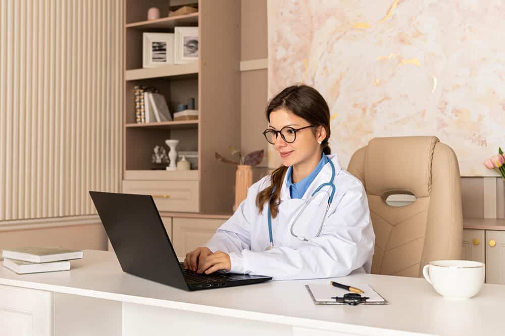 The Role of the Virtual Healthcare Assistant and Why Your Practice Needs One